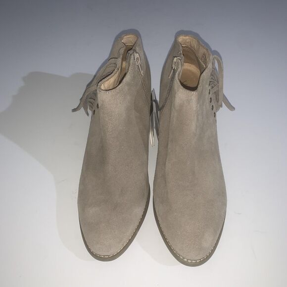 Vionic Boots Womens Size 9.5 Taupe Suede Faros Ankle Booties Fringe Zip Studded - Picture 4 of 9